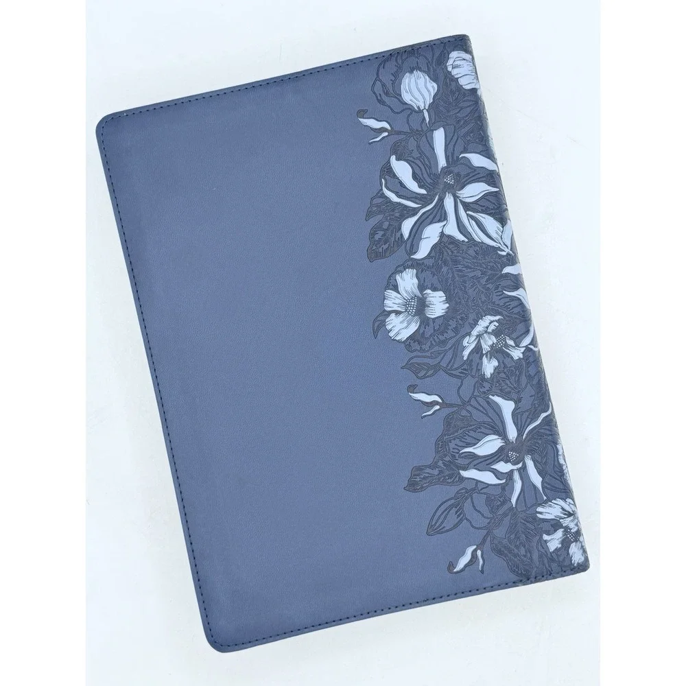 The Spiritual Growth Bible NLT: navy blue faux leather with thumb index